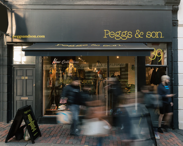 <a href="https://www.peggsandson.com/" target="_blank">Peggs & Son</a>, Brighton