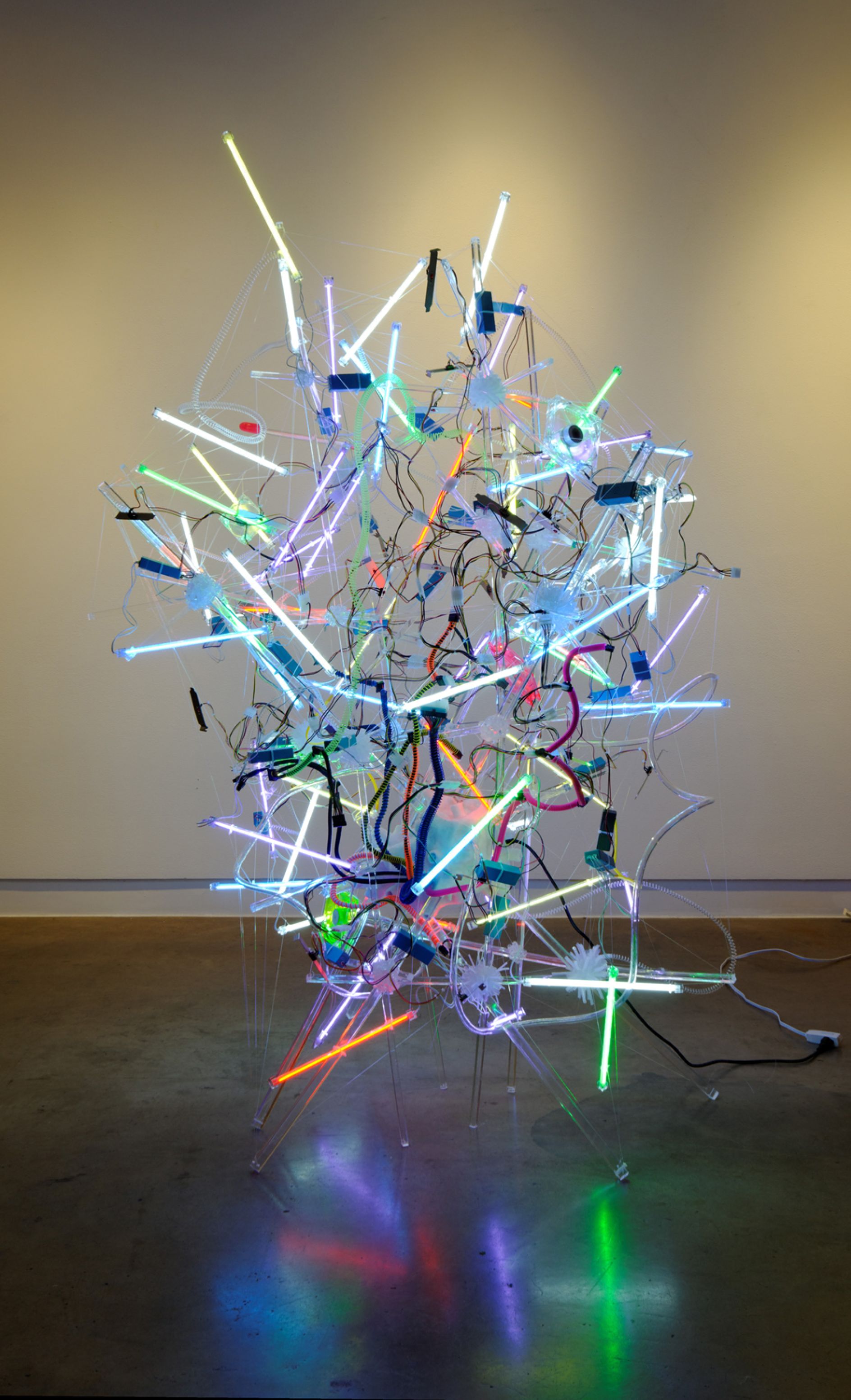 Bright and chaotic light sculptures and art installations by Adela ...