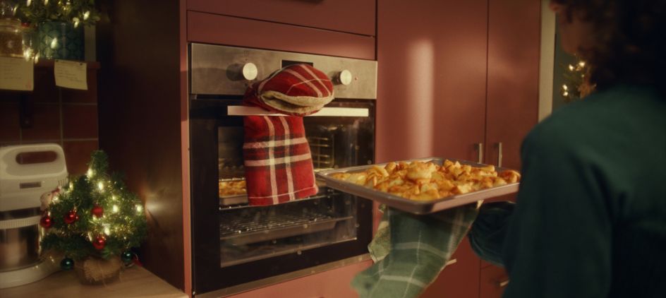 Argos puts toys Connie and Trevor at centre of Christmas ad