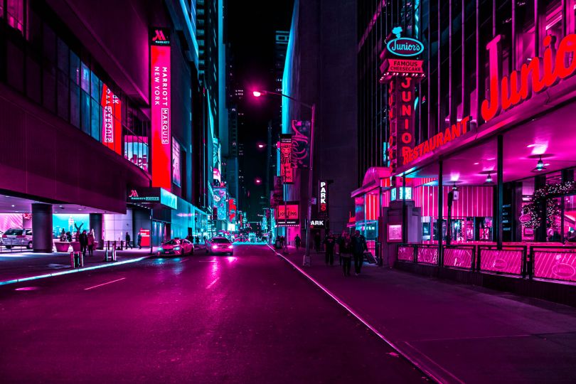 New York Glow: satisfying neon photography series of the Big Apple at