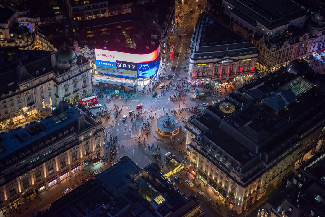 Breathtaking aerial photography by Jason Hawkes is shot 1,500ft above ...