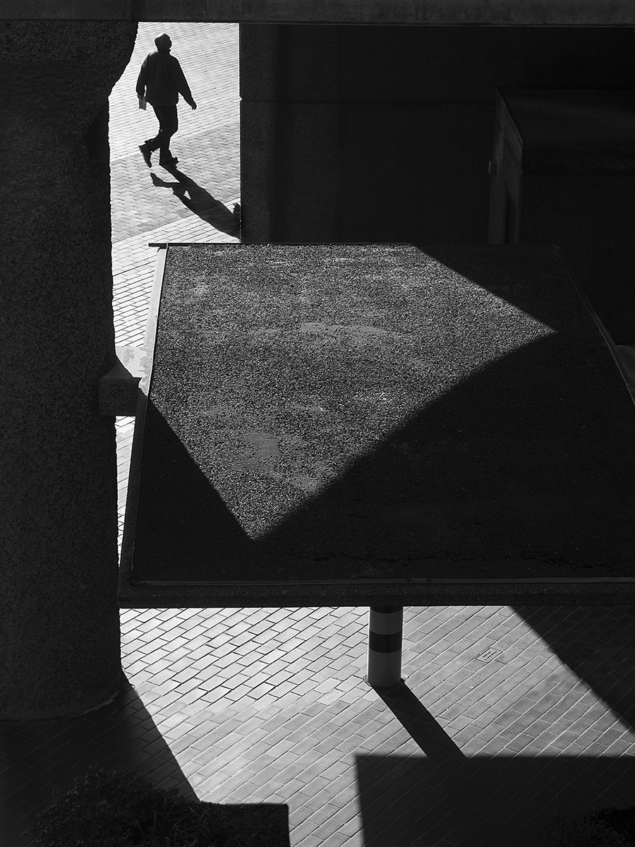 Geometrix: Photographer seeks out light and shadow in London's dark