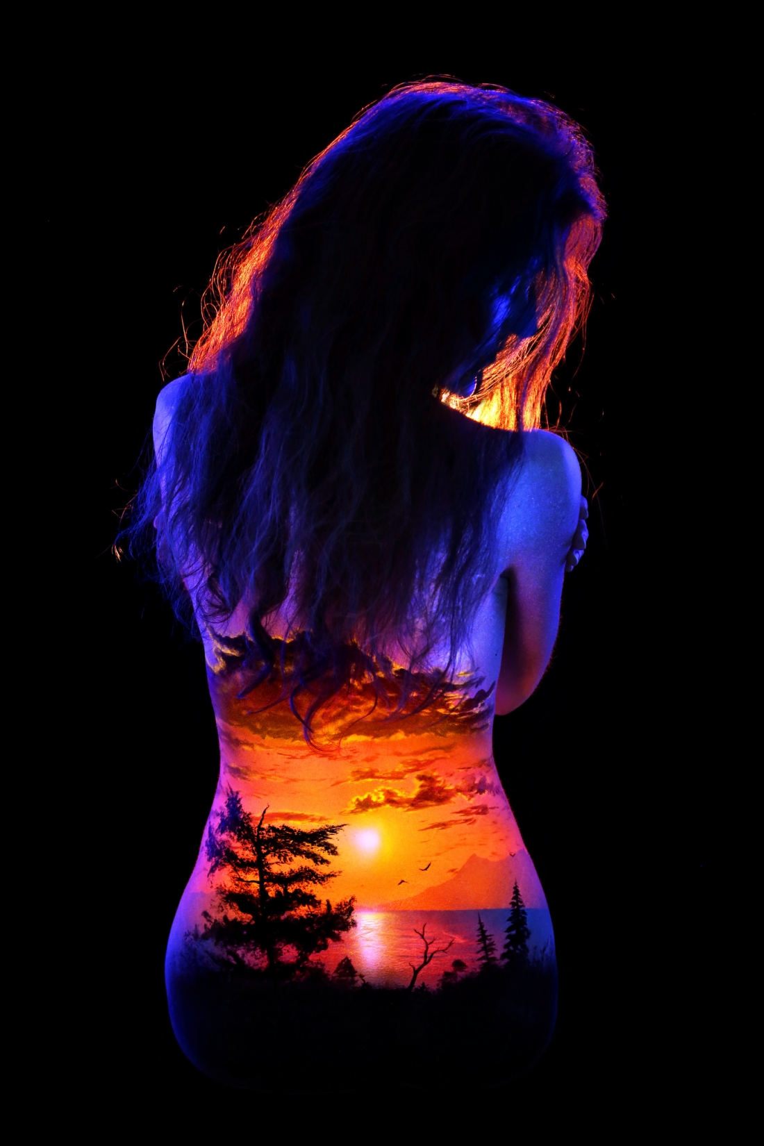 Bodyscapes Black Light Body Painting That Beautifully Glows In The Dark Creative Boom